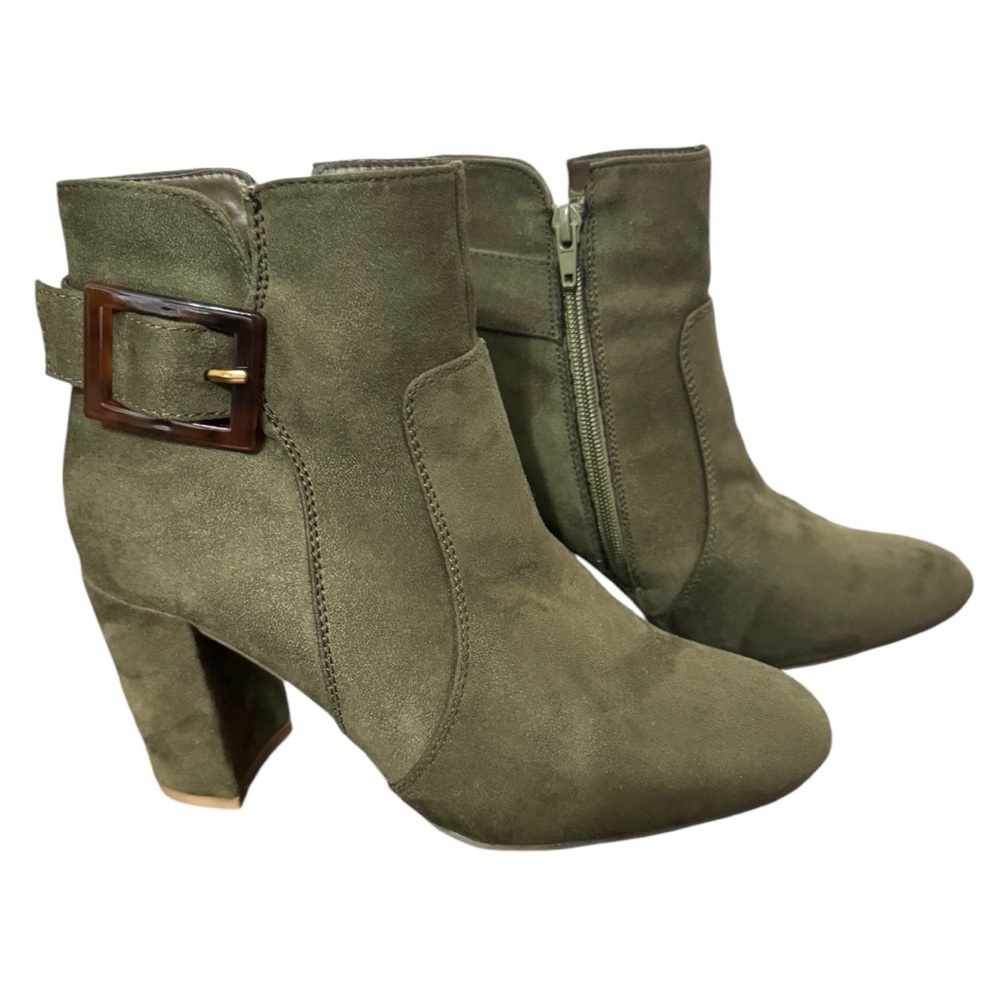 C Comfort Oregano Color Vegan Suede Boots Size 9M.  NWOT